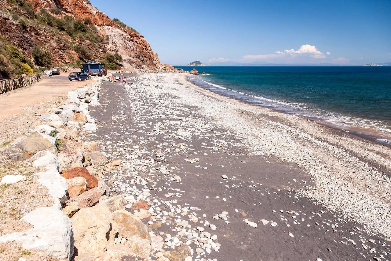 Helloelba Villetta Fiorita Rio Marina Italy